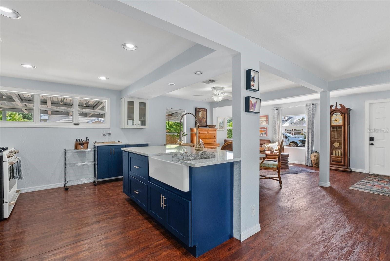 SAPPHIRE SHORES INDIAN BEACH - Residential