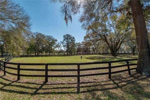 Tiny photo for 1631 NE 165th Street, Citra, FL 32113 (MLS # OM734808)