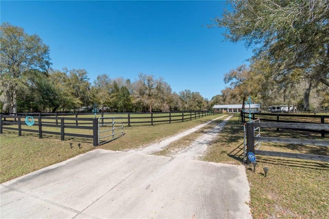 Tiny photo for 1631 NE 165th Street, Citra, FL 32113 (MLS # OM734808)