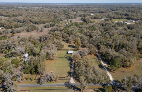 Tiny photo for 1631 NE 165th Street, Citra, FL 32113 (MLS # OM734808)