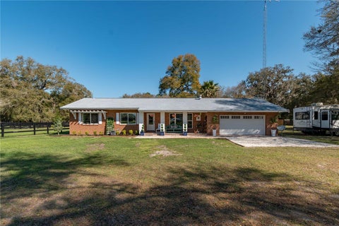 Photo of 1631 NE 165th Street, Citra, FL 32113 (MLS # OM734808)