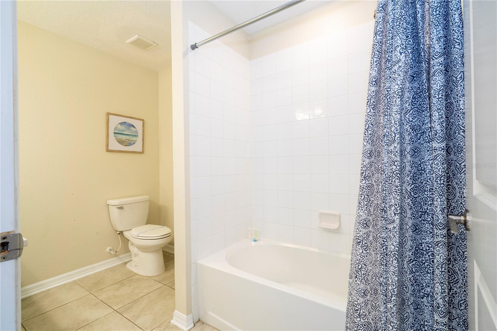 THE TERRACES AT STOREY LAKE CONDO 1 PH 2 - Residential