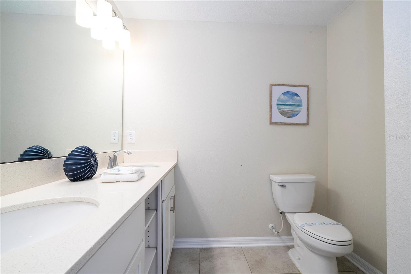 THE TERRACES AT STOREY LAKE CONDO 1 PH 2 - Residential