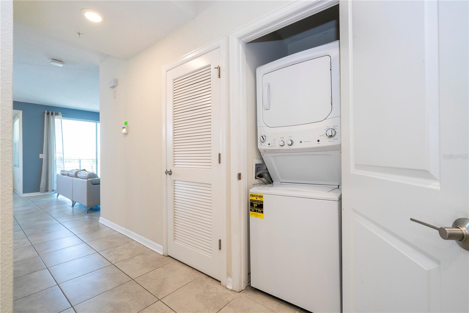 THE TERRACES AT STOREY LAKE CONDO 1 PH 2 - Residential