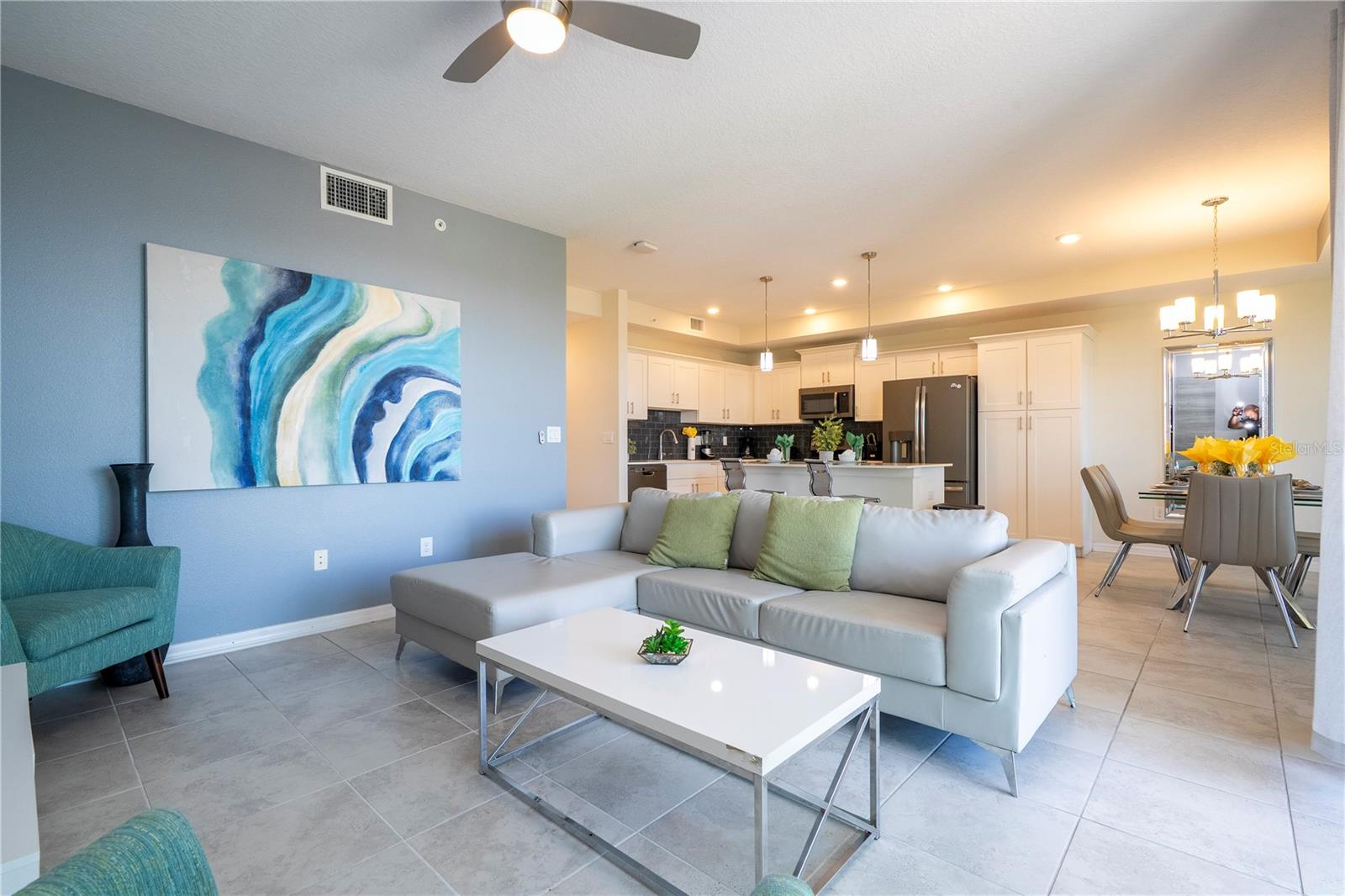 THE TERRACES AT STOREY LAKE CONDO 1 PH 2 - Residential