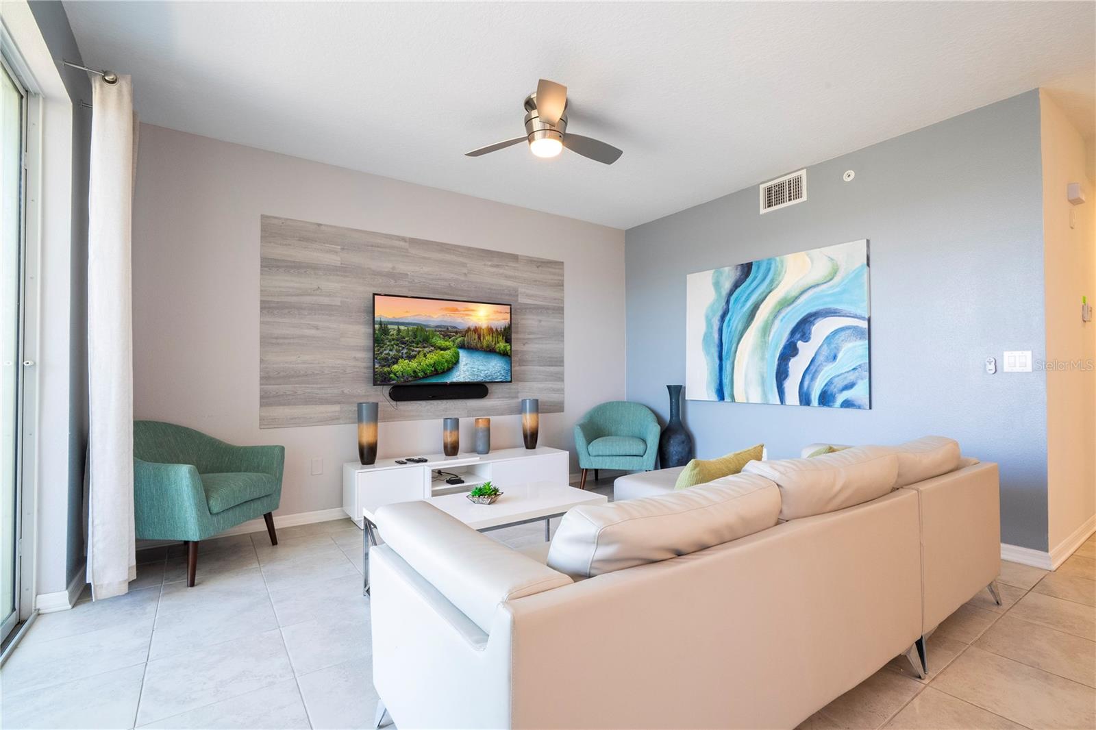 THE TERRACES AT STOREY LAKE CONDO 1 PH 2 - Residential