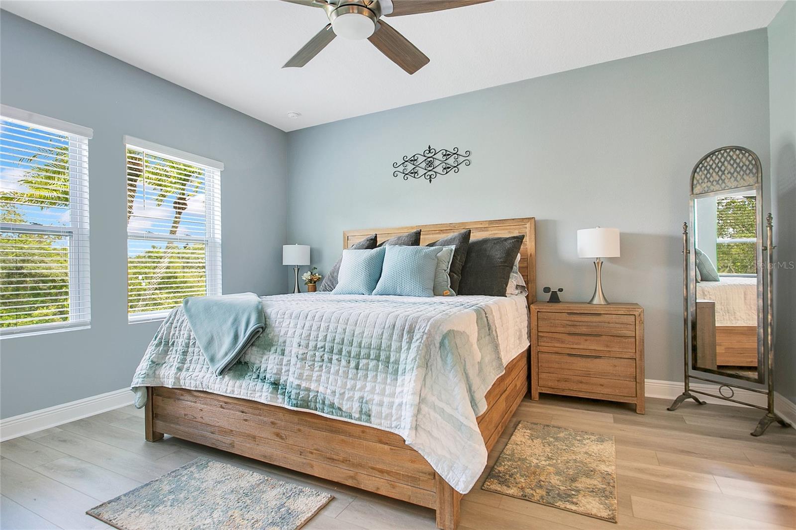 HAMPTON OAKS - Residential