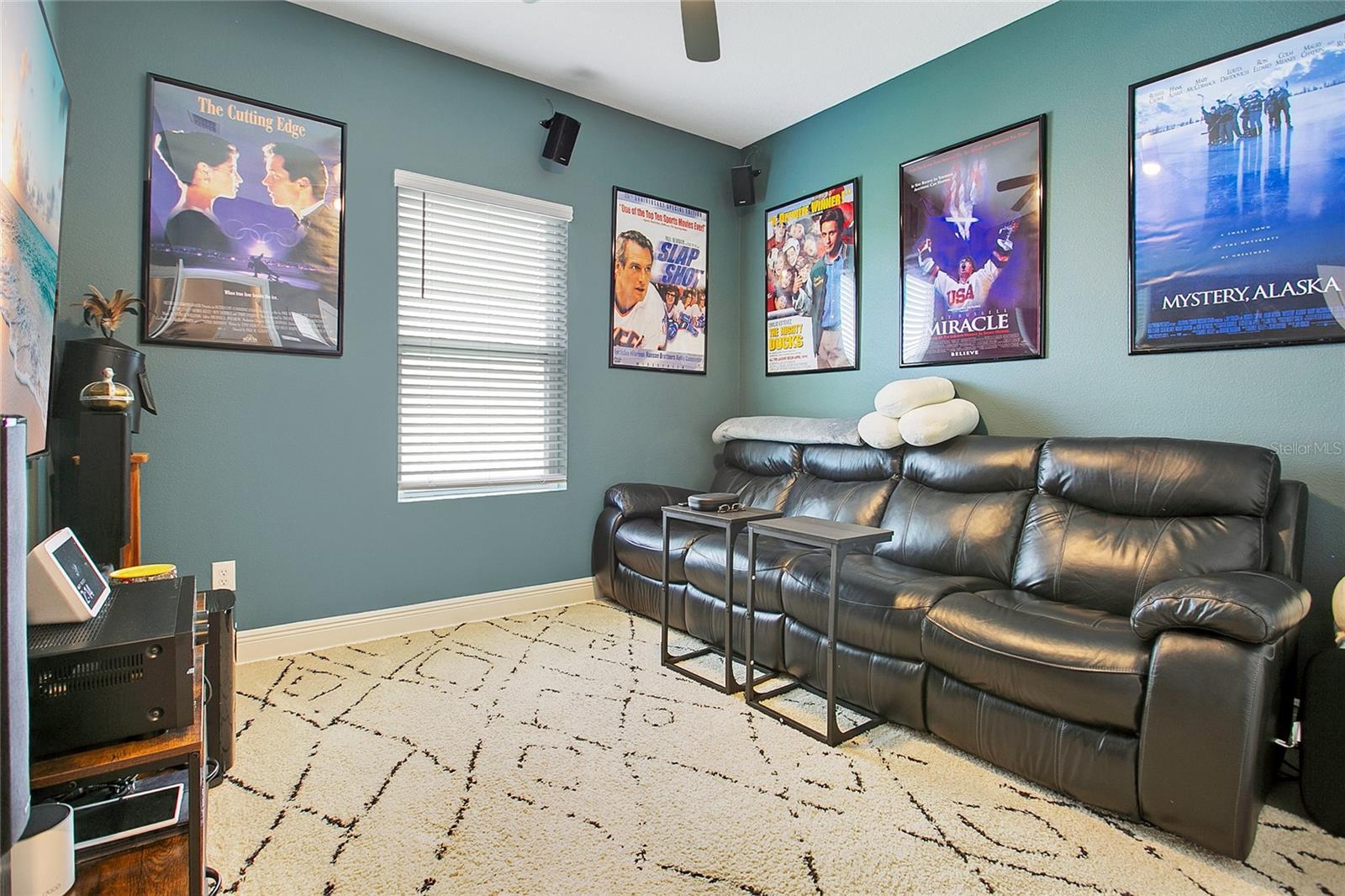 HAMPTON OAKS - Residential