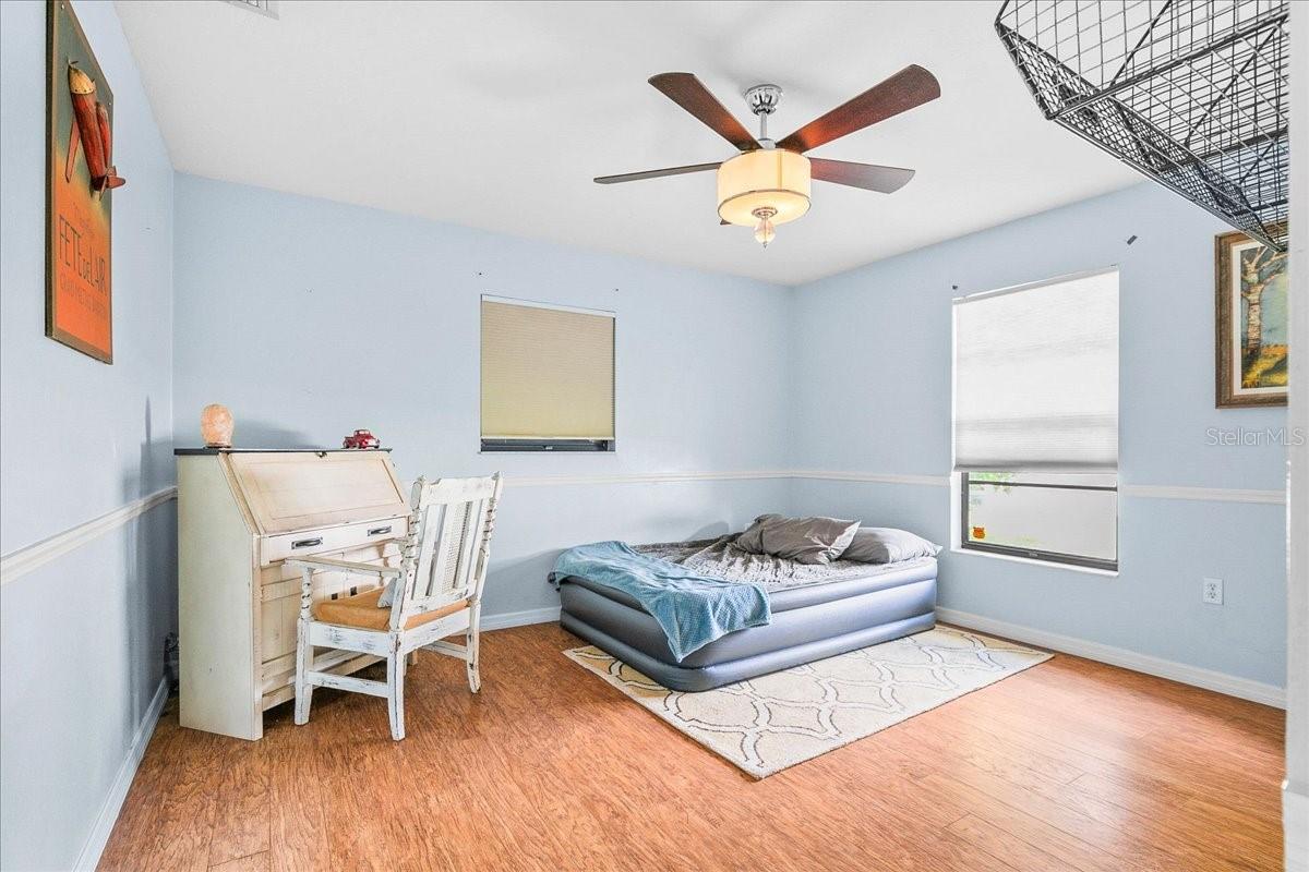 GEORGETOWNE - Residential