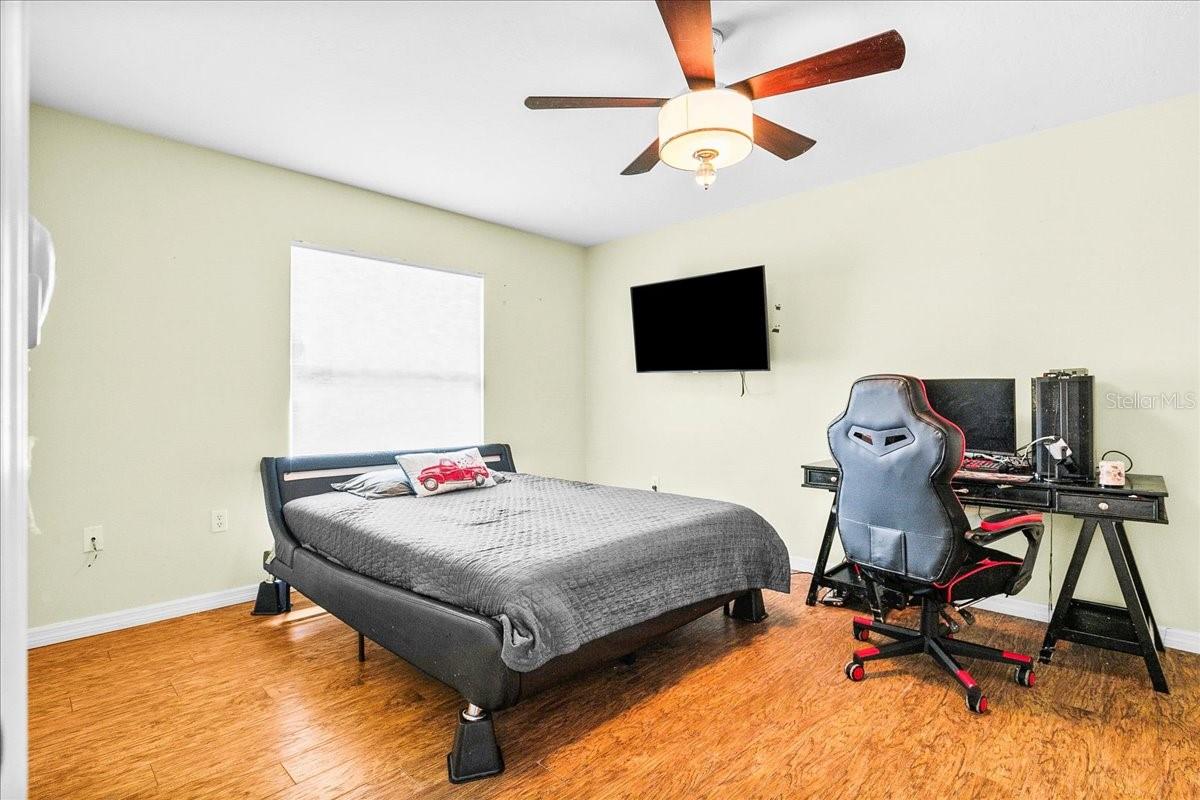 GEORGETOWNE - Residential