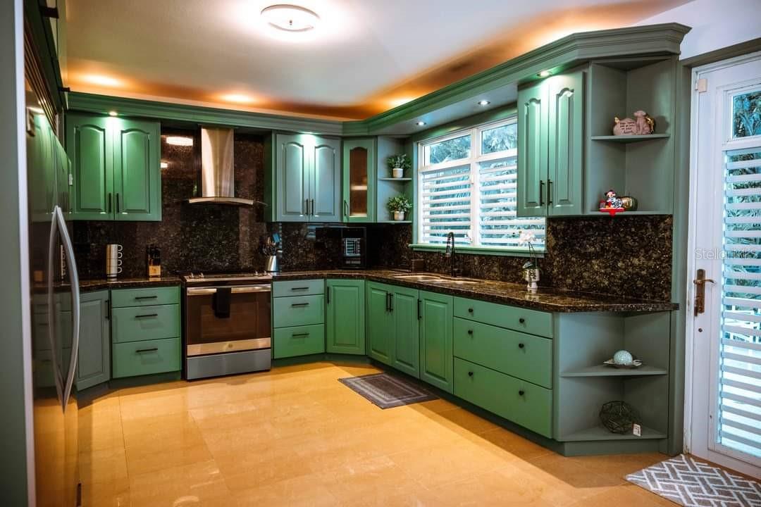 RIO CANAS WARD - Residential