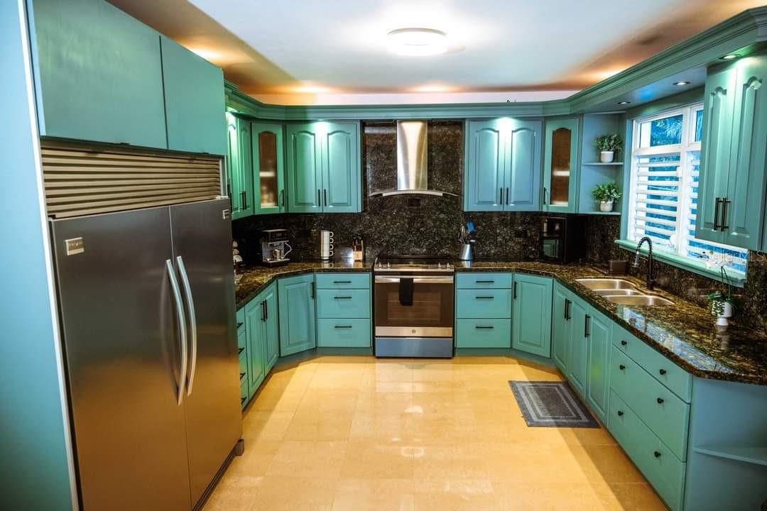 RIO CANAS WARD - Residential