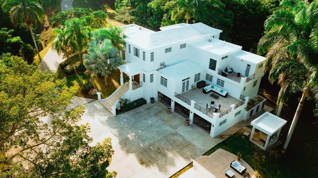 RIO CANAS WARD - Residential