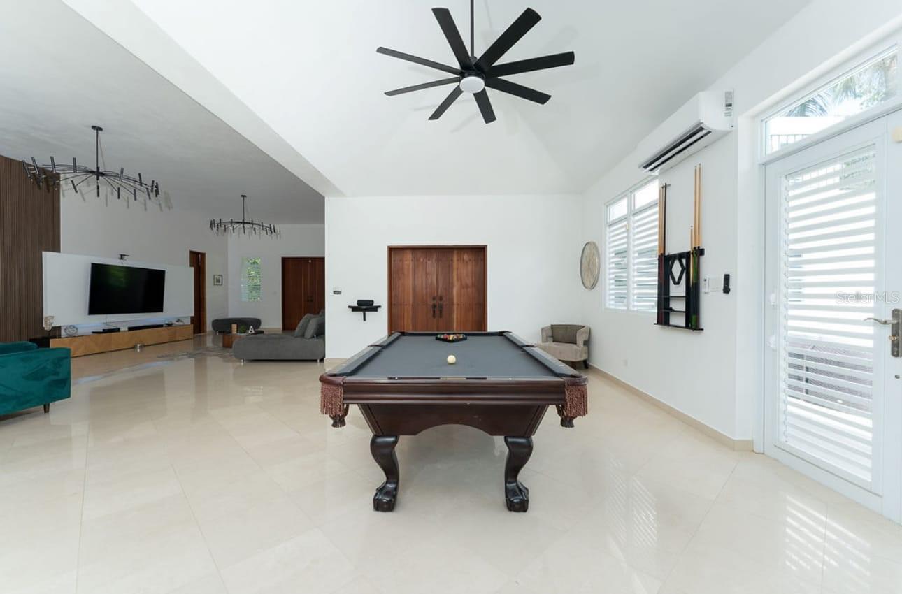 RIO CANAS WARD - Residential