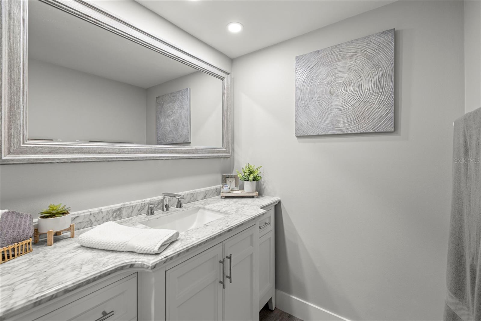 WEATHERLY THE CONDO - Residential