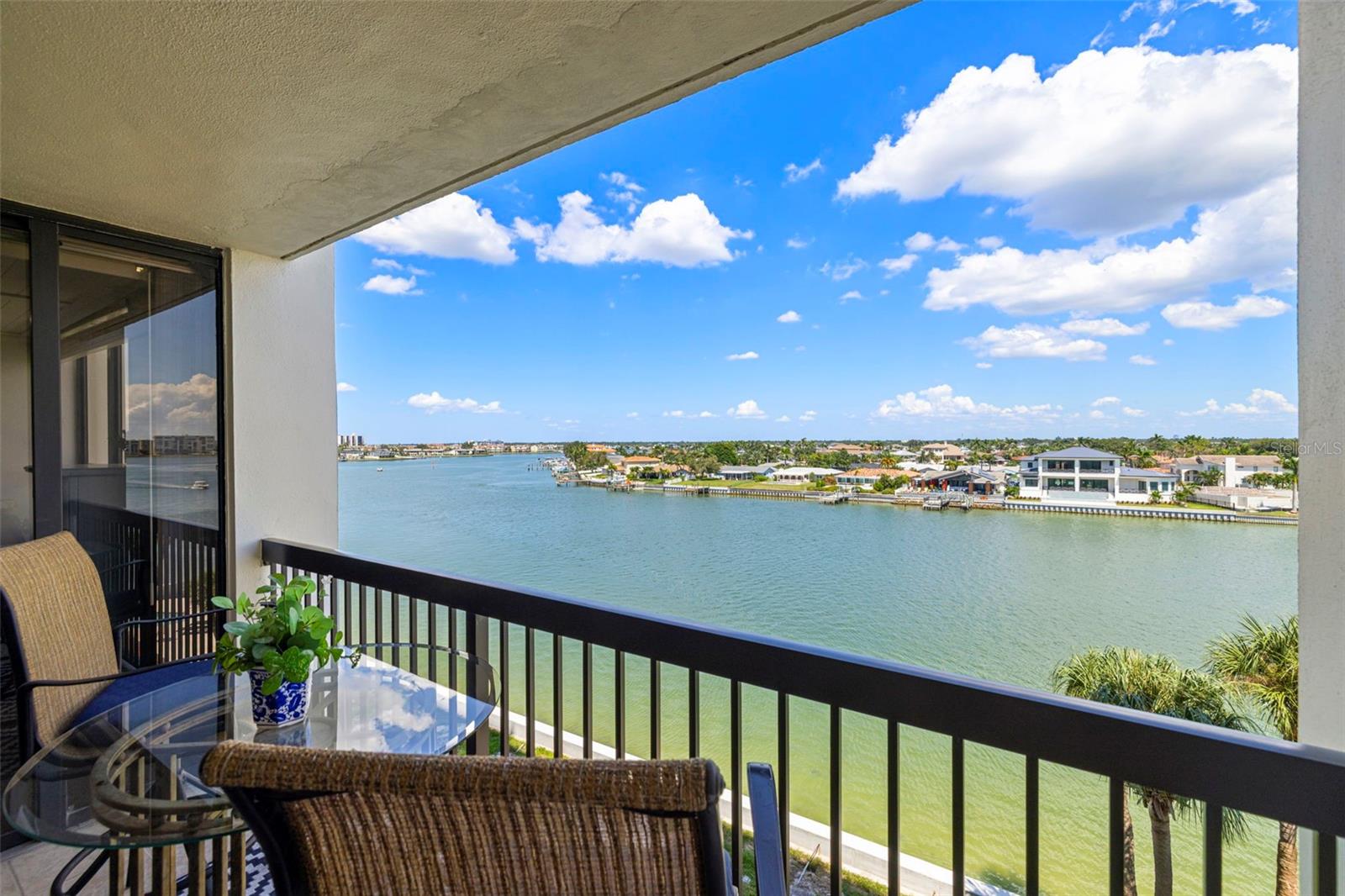 WEATHERLY THE CONDO - Residential