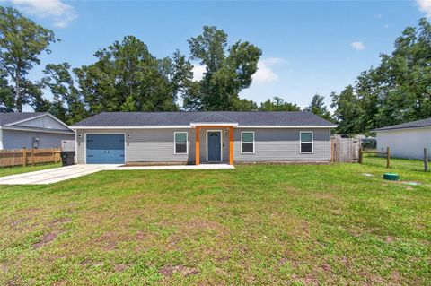 Photo of 14027 SE 43rd Terrace, Summerfield, FL 34491 (MLS # OM724589)
