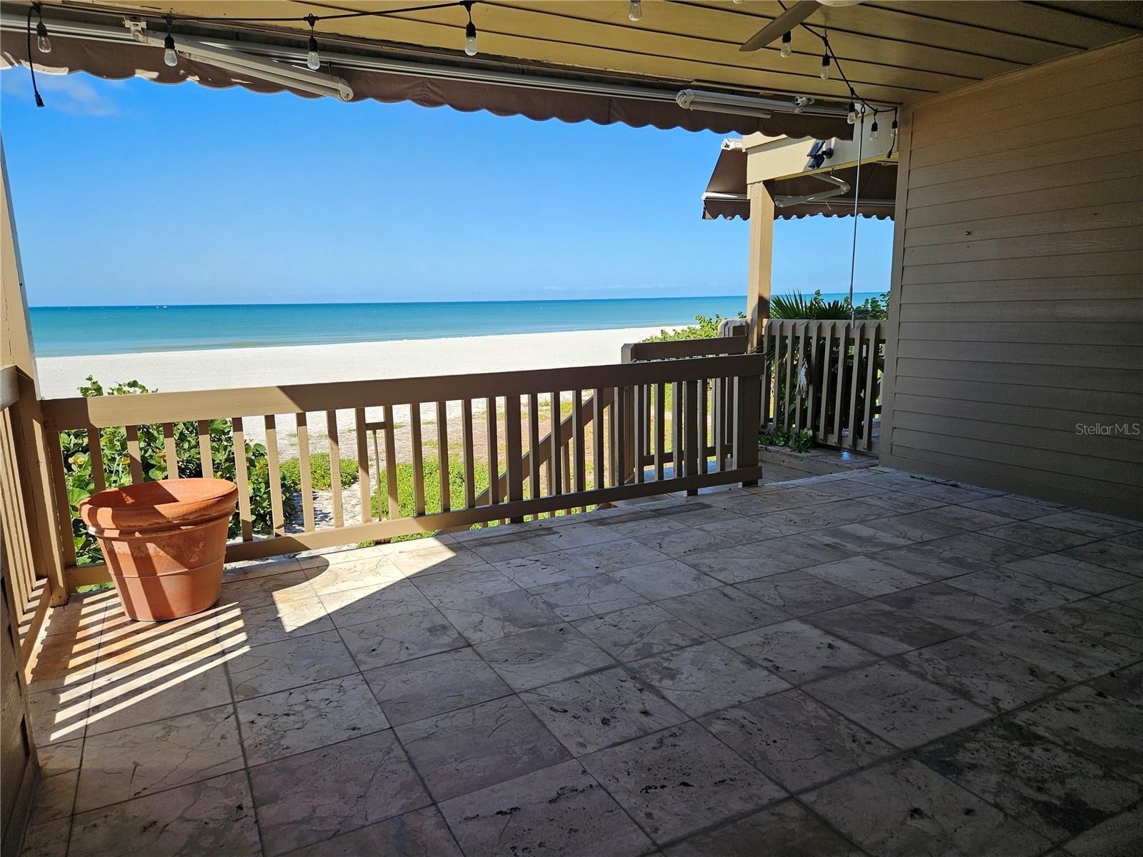 CASITAS DEL MAR CONDO - Residential