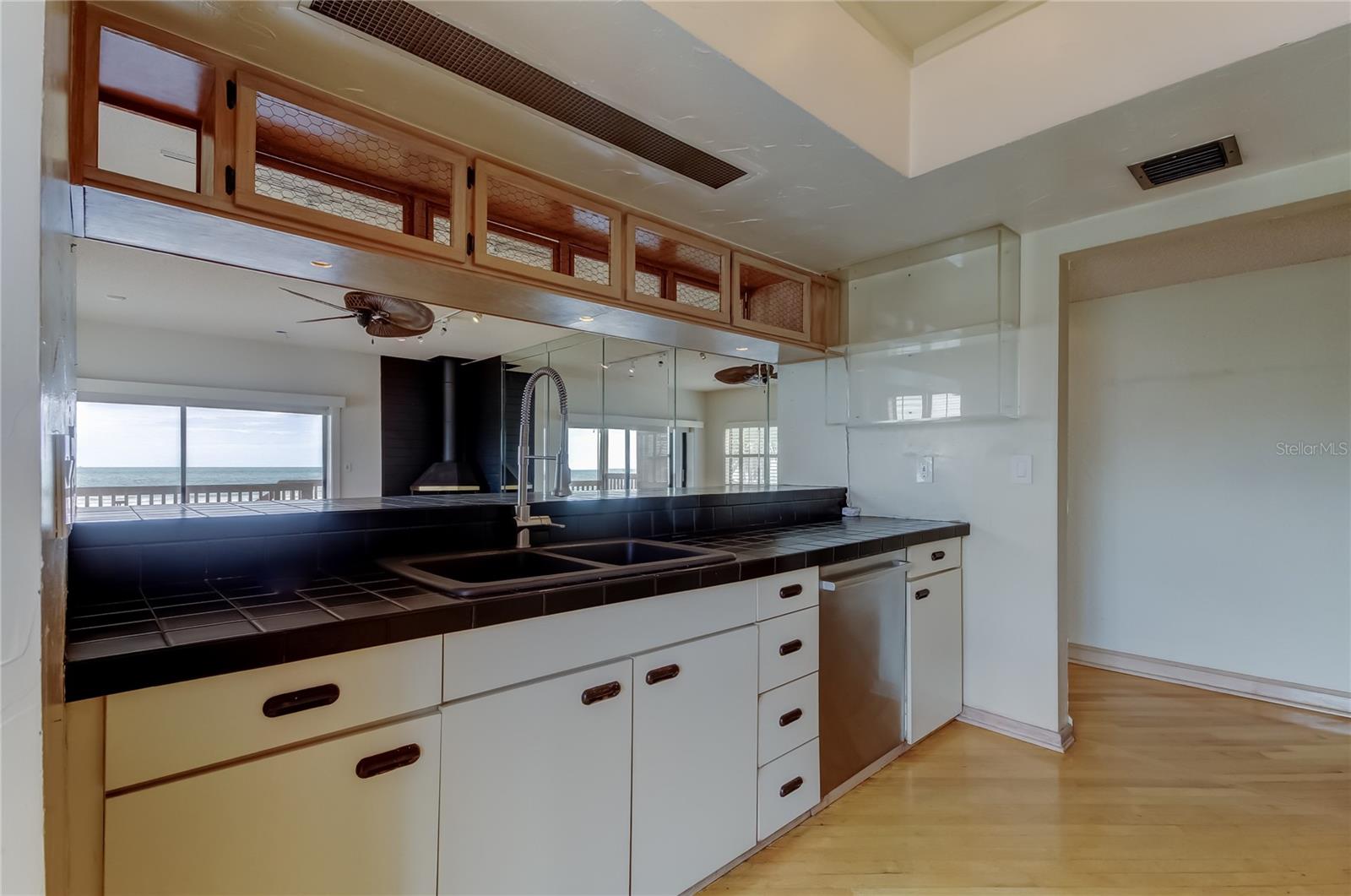 CASITAS DEL MAR CONDO - Residential