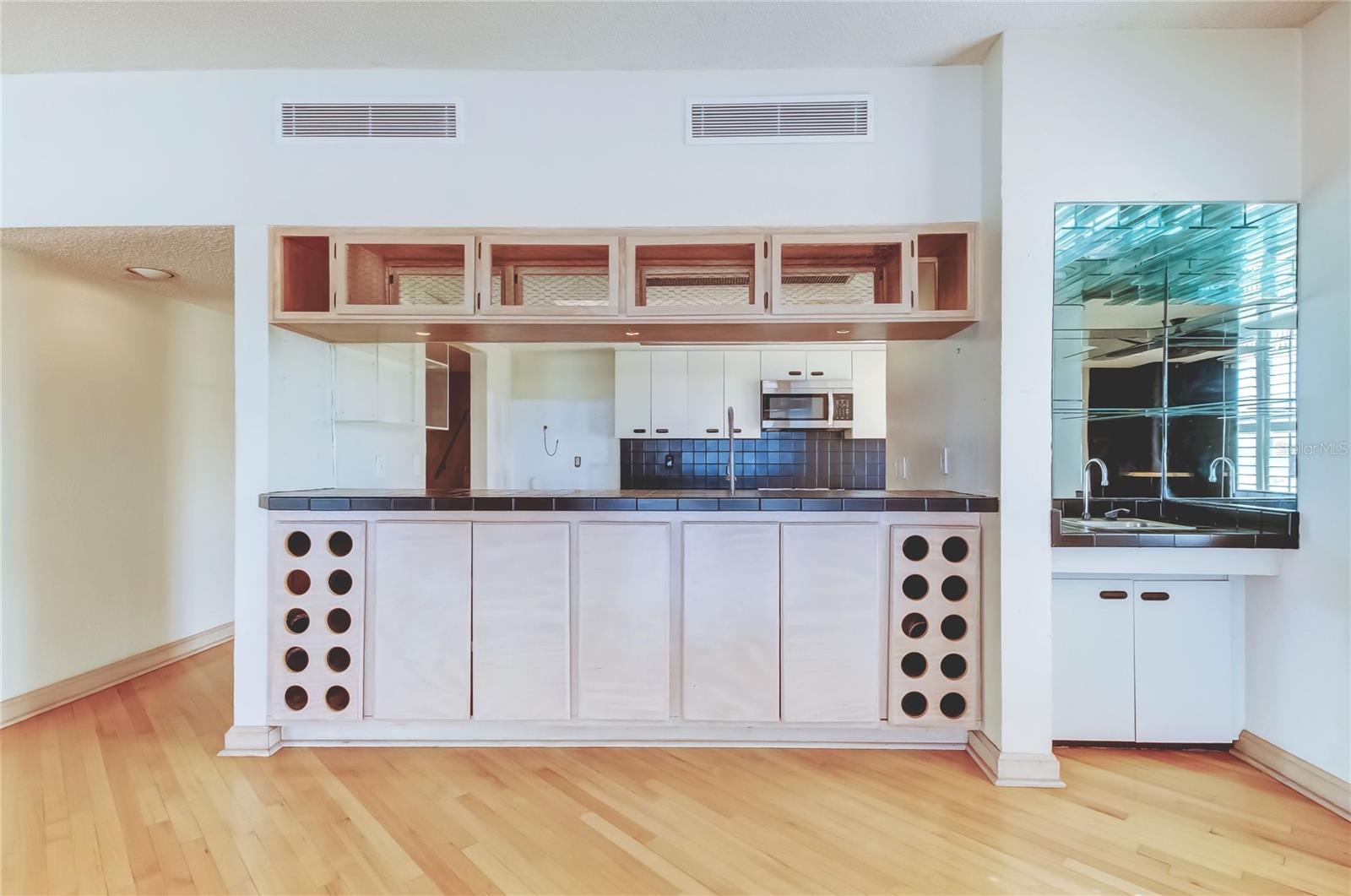 CASITAS DEL MAR CONDO - Residential