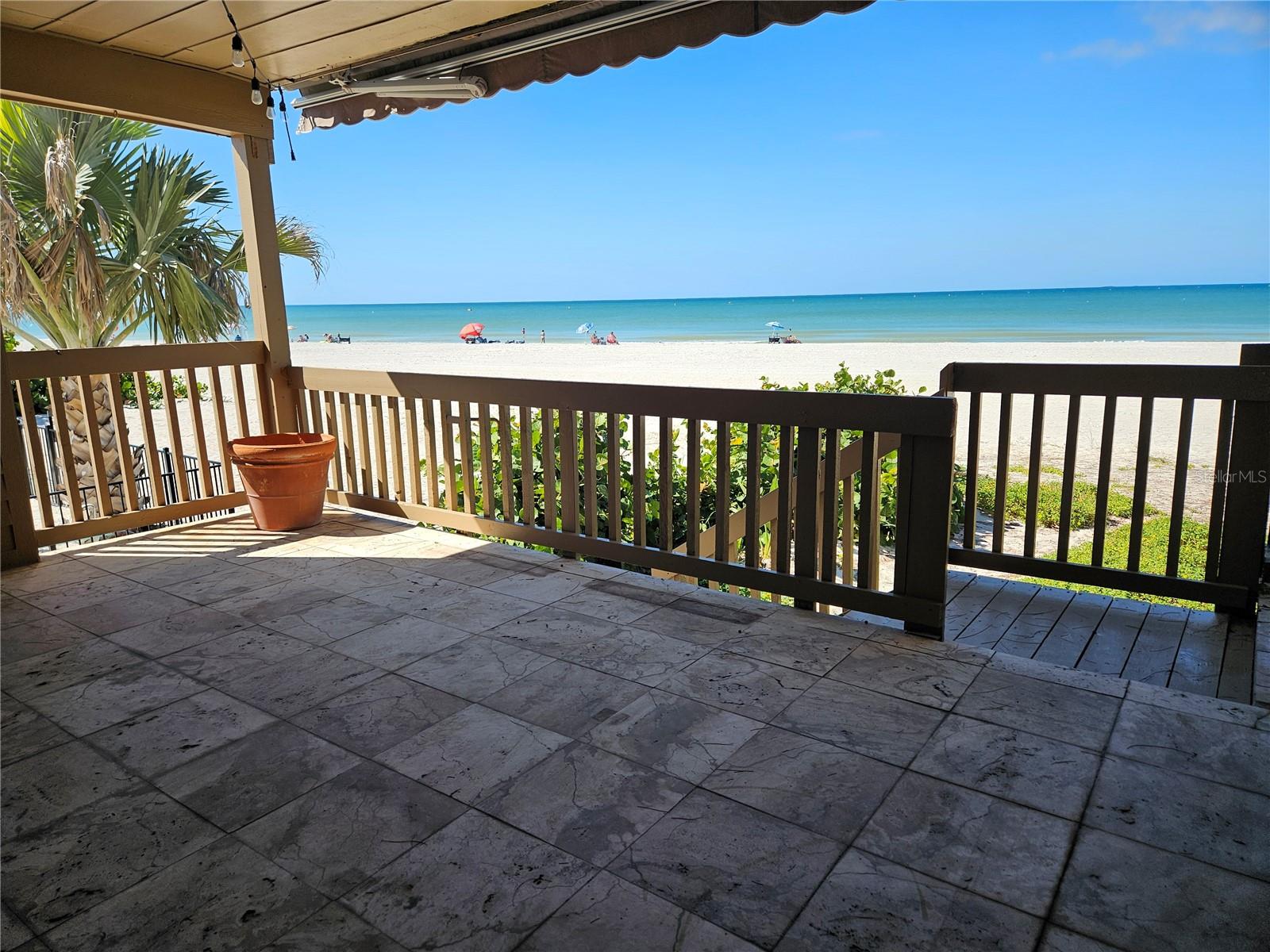 CASITAS DEL MAR CONDO - Residential