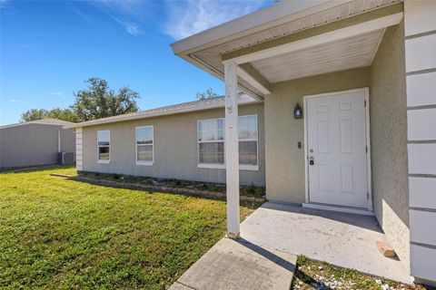 A home in PORT CHARLOTTE