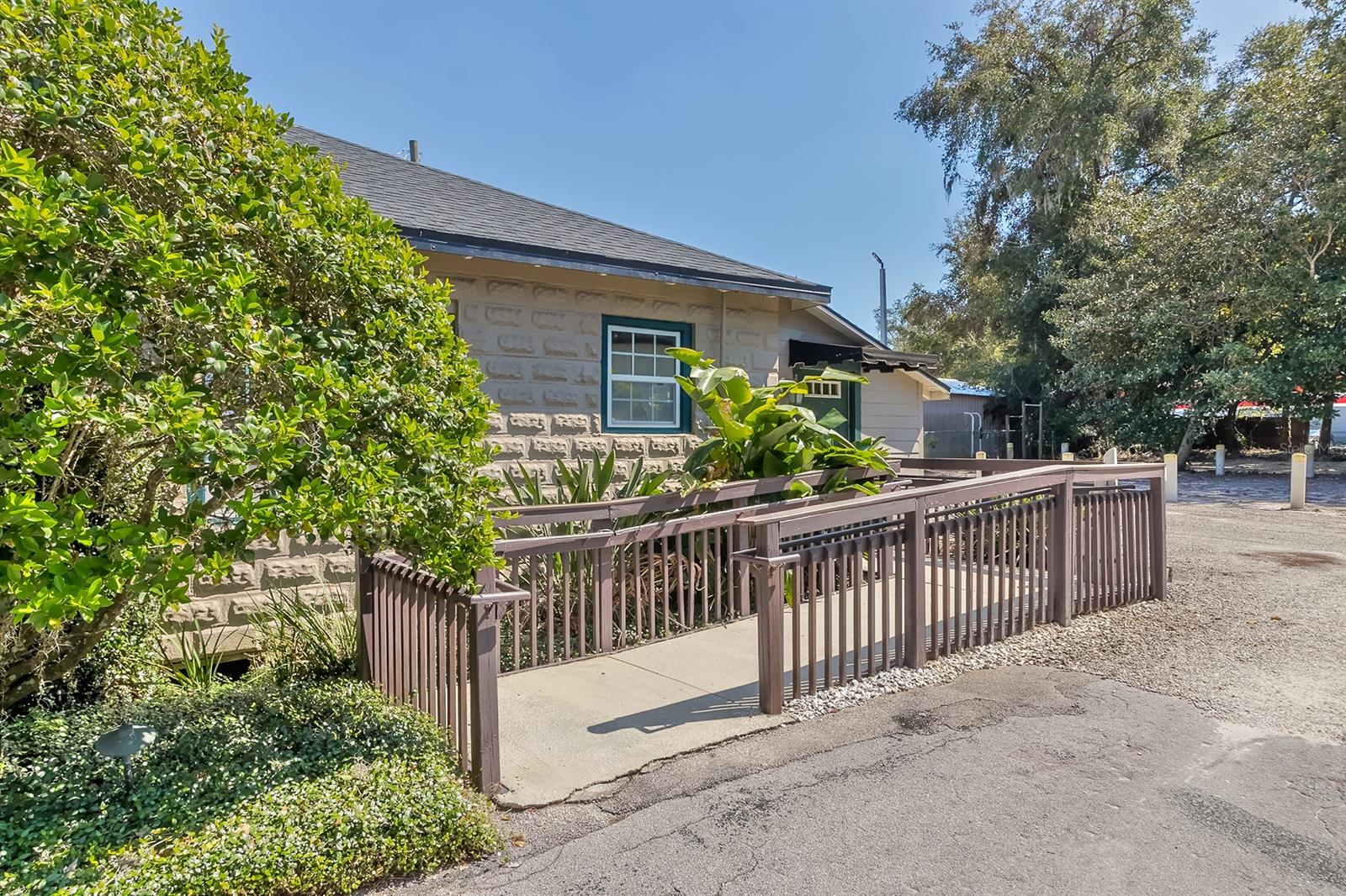 Volusia Terrace Blk 23 Orange City - Commercial Lease