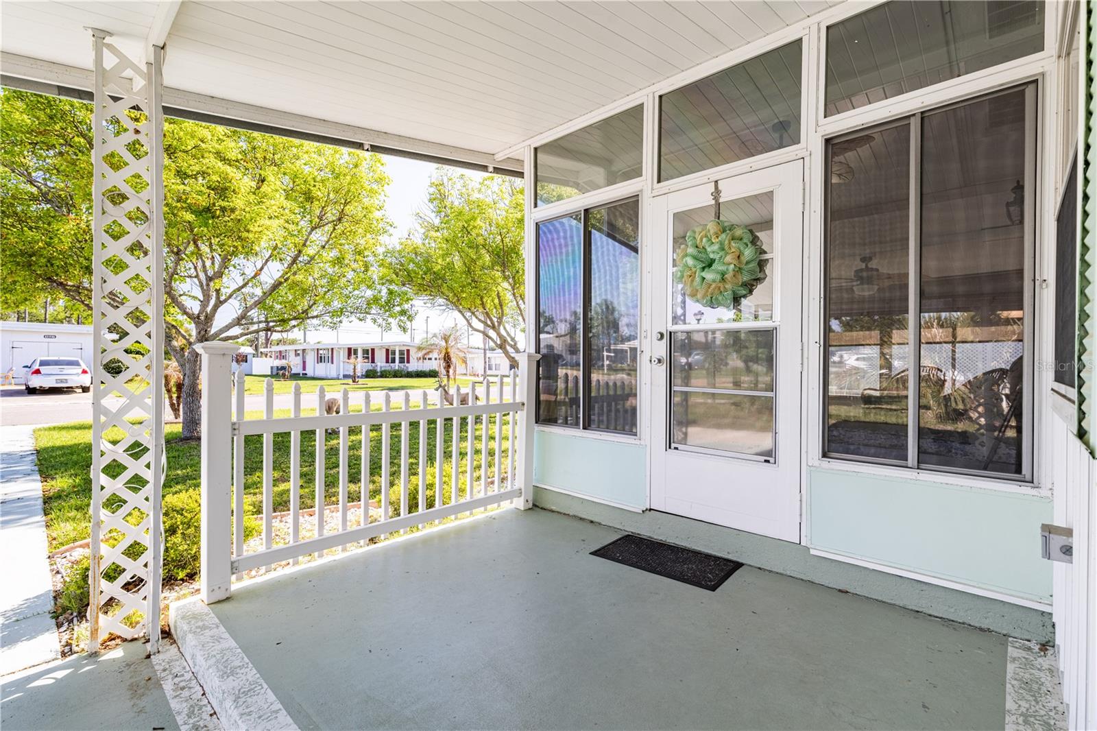 TAVARES LAKE FRANCES ESTATES - Residential