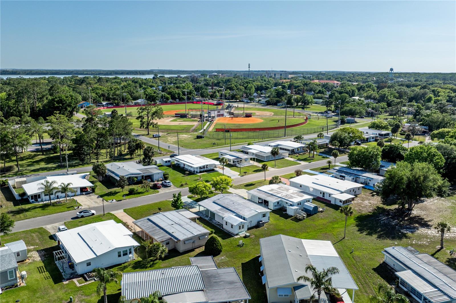 TAVARES LAKE FRANCES ESTATES - Residential