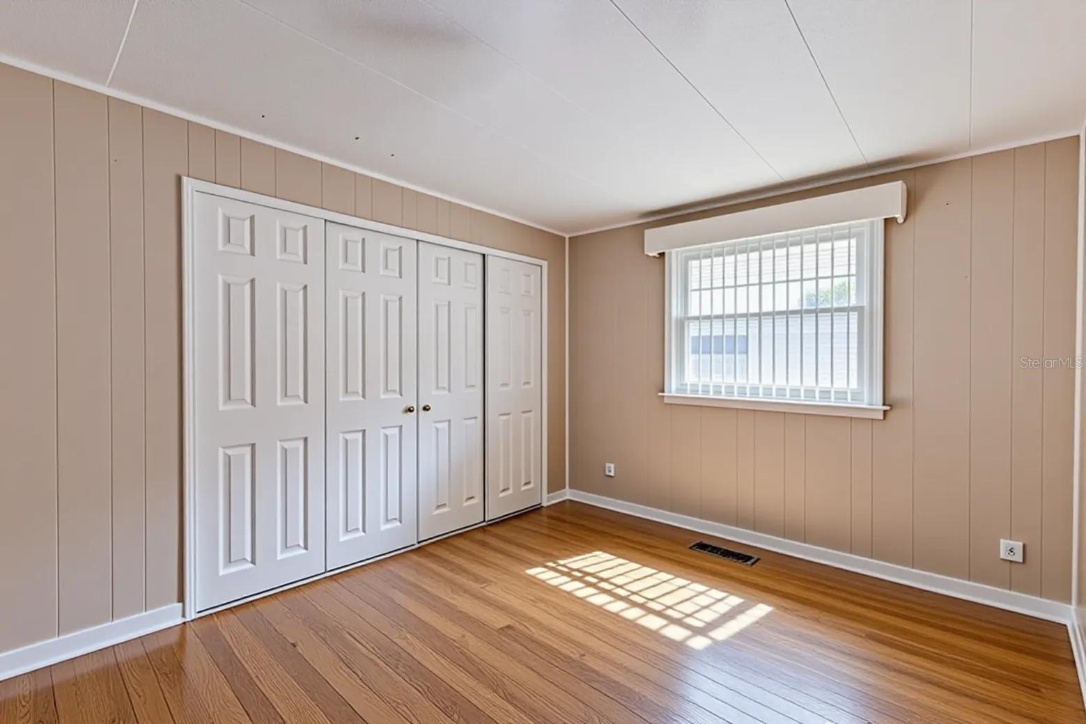 TAVARES LAKE FRANCES ESTATES - Residential