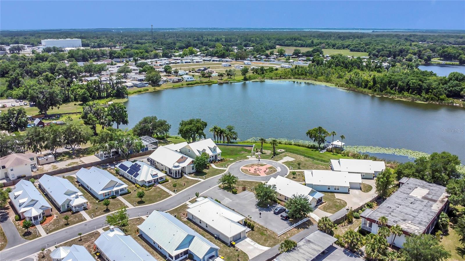 UMATILLA COTTAGES AT WATERS EDGE - Residential