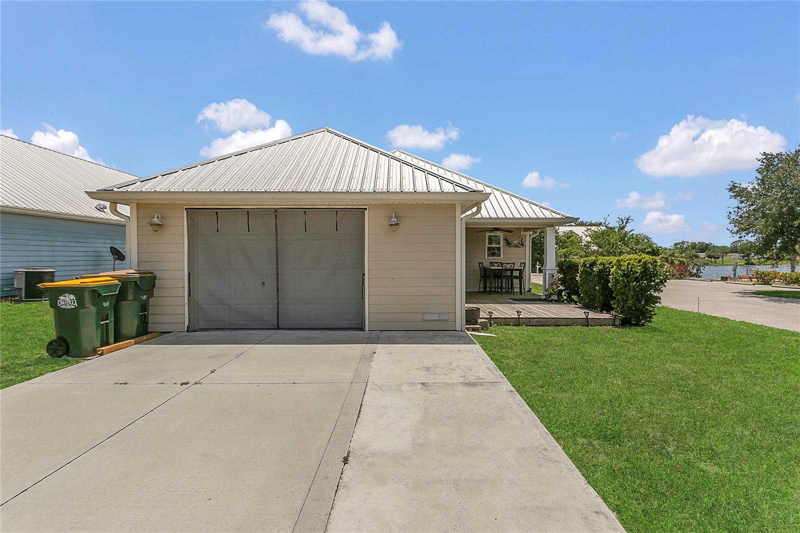 UMATILLA COTTAGES AT WATERS EDGE - Residential