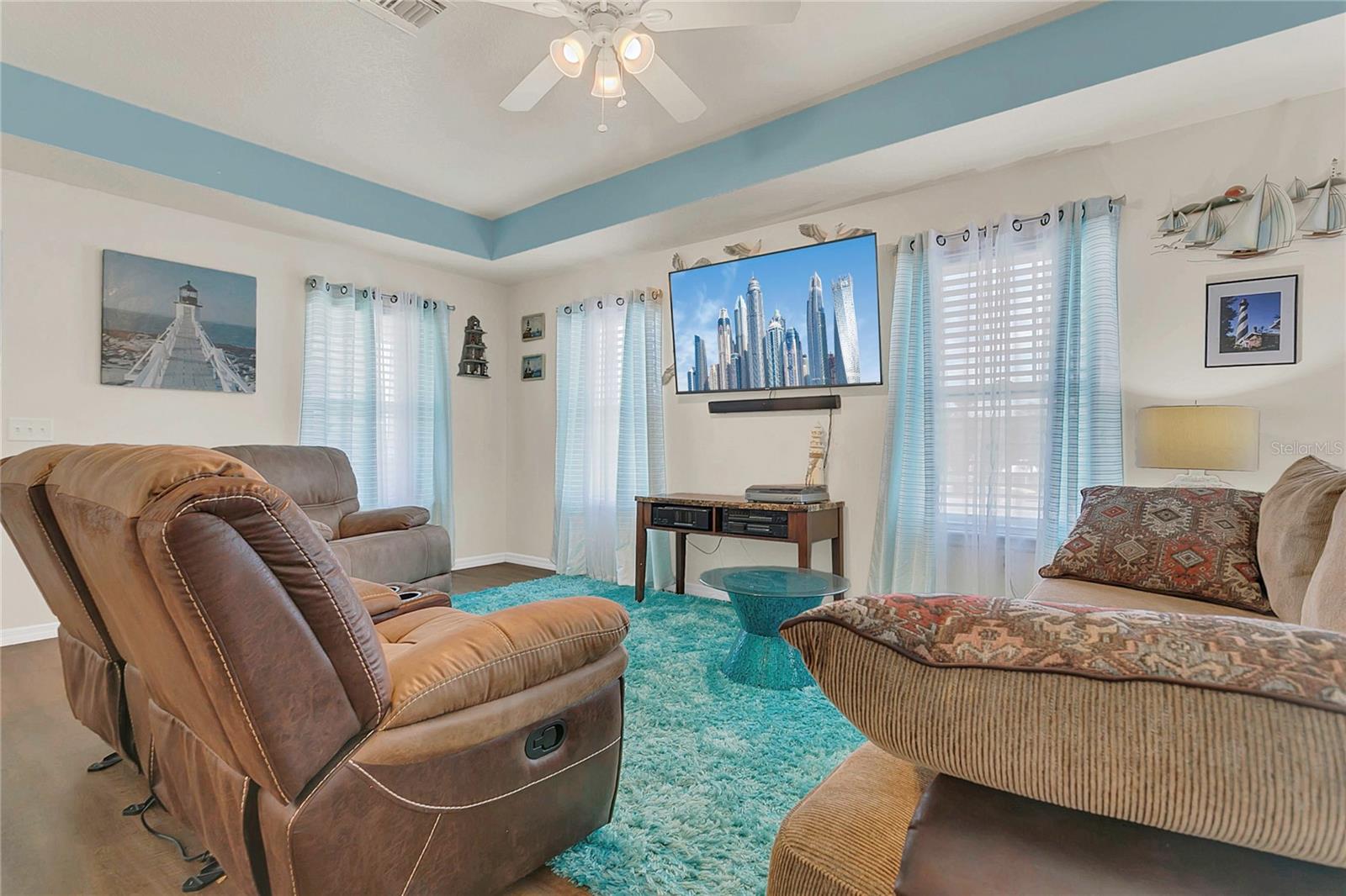 UMATILLA COTTAGES AT WATERS EDGE - Residential