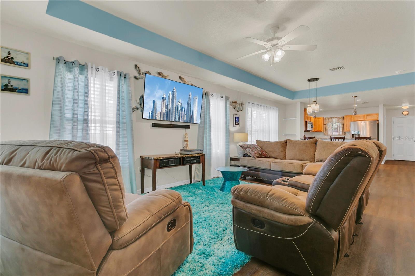 UMATILLA COTTAGES AT WATERS EDGE - Residential