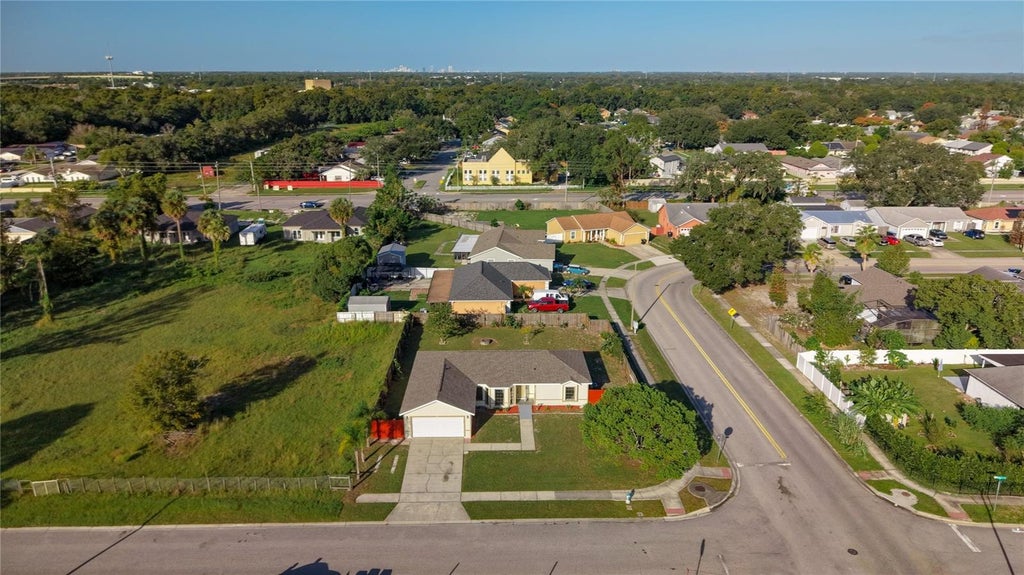 Photo of 864 Wages Way, Orlando, FL 32825 (MLS # S5159840)