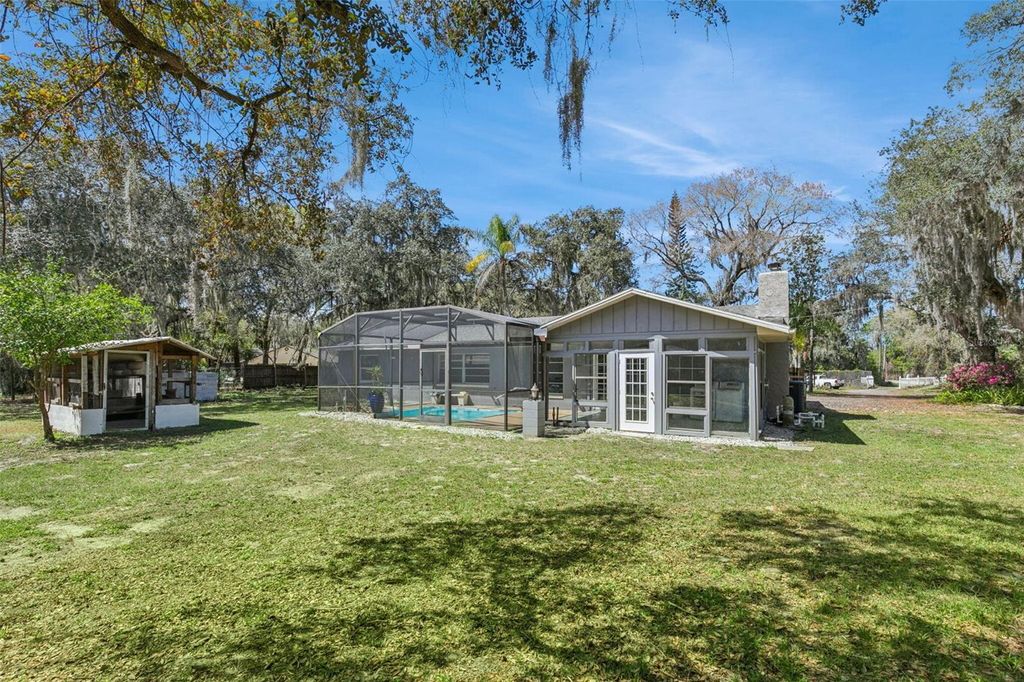 Photo of 1135 E State Road 46, Geneva, FL 32732 (MLS # O6391085)