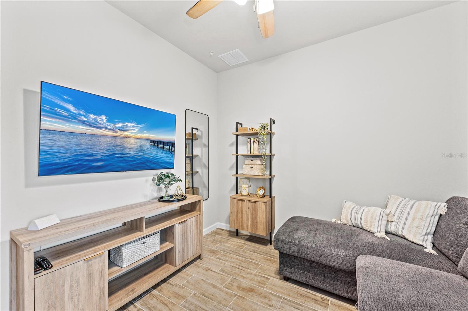 SUNSTONE VILLAGE F5 PH 2 - Residential