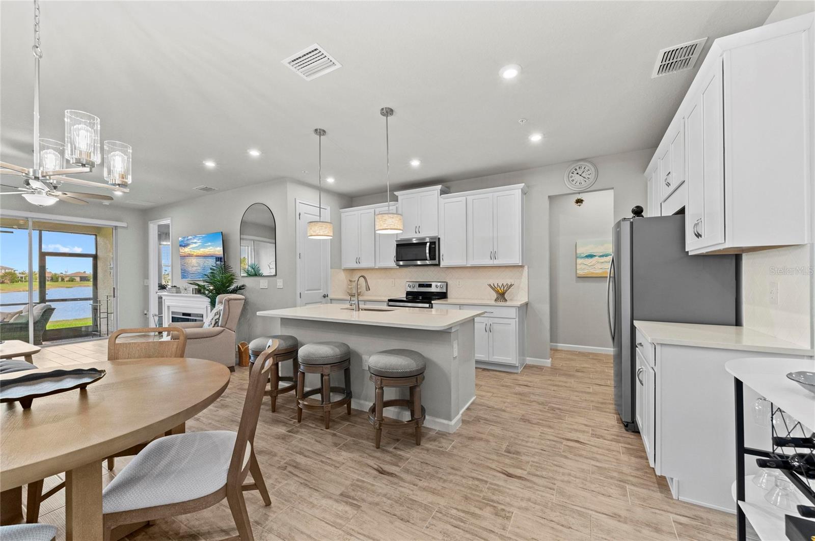 SUNSTONE VILLAGE F5 PH 2 - Residential