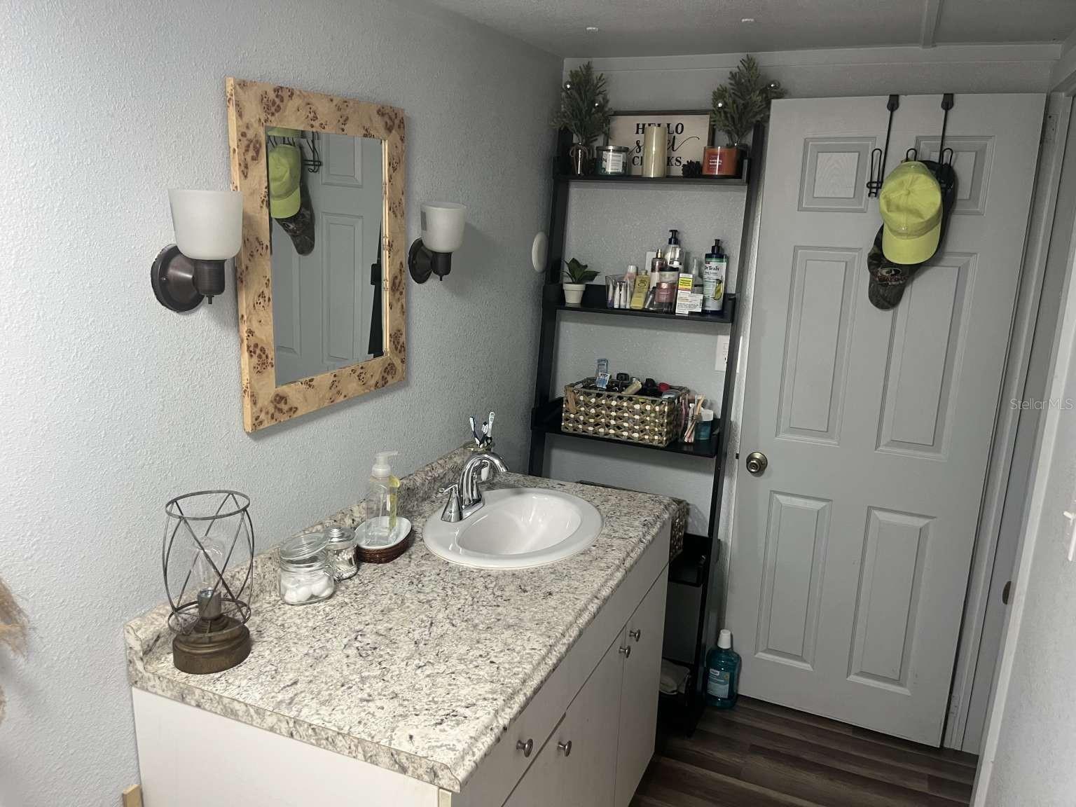 ACREAGE & UNREC - Residential