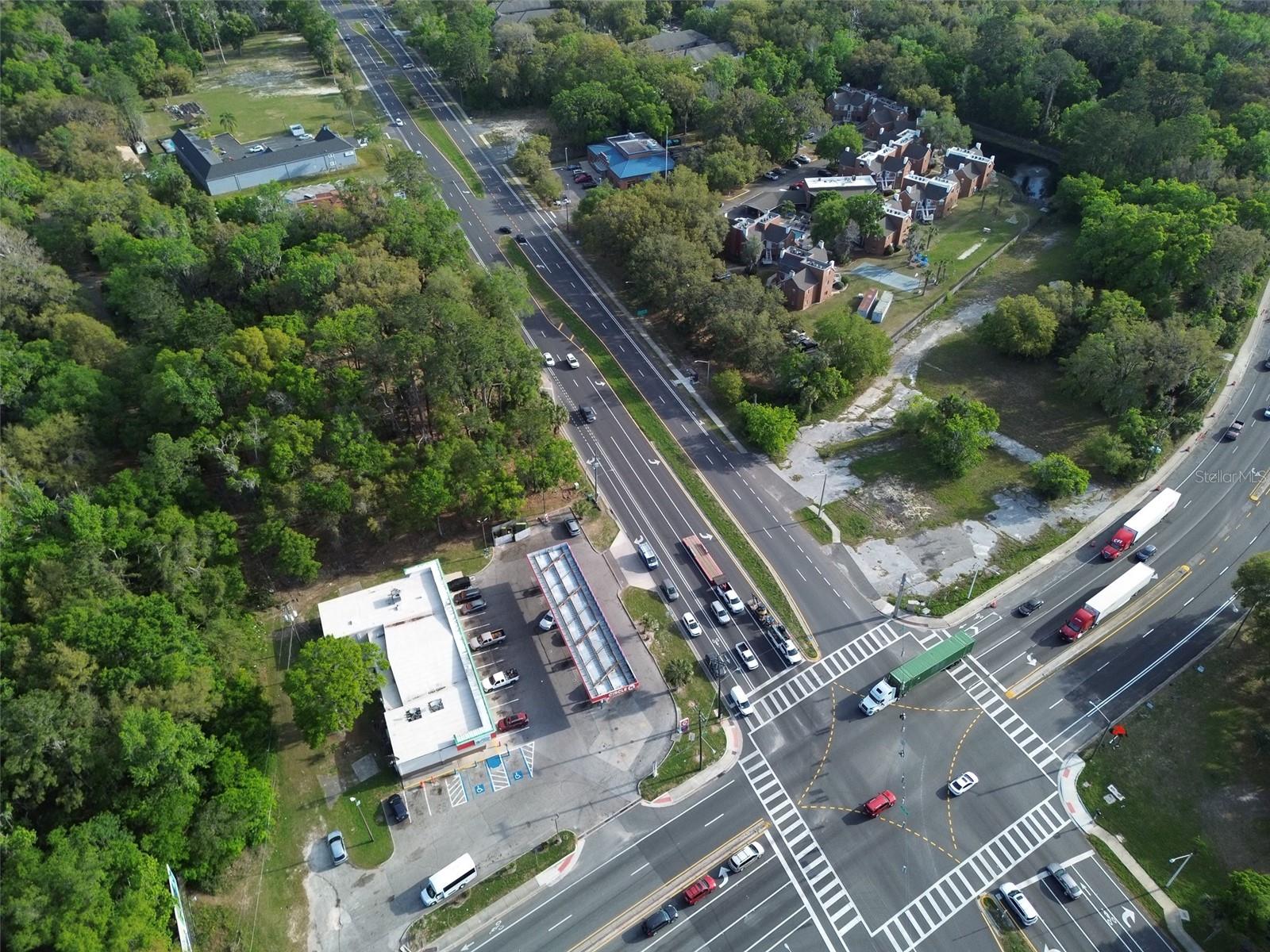 BURRITT ESTATES-IN NAPIER GRANT-E1/2 - Land