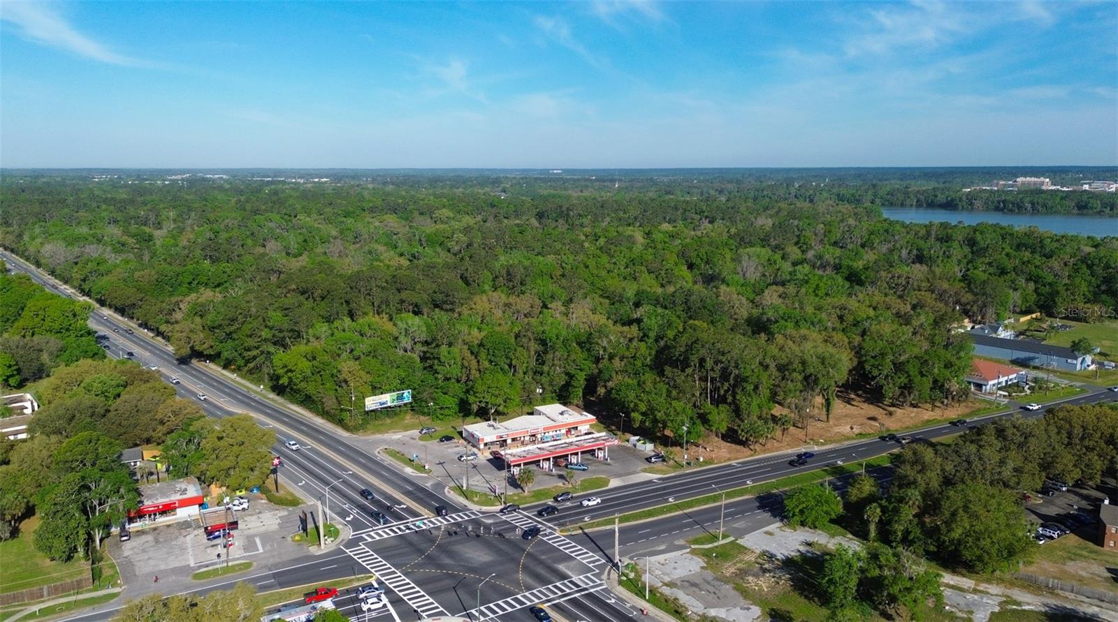 BURRITT ESTATES-IN NAPIER GRANT-E1/2 - Land