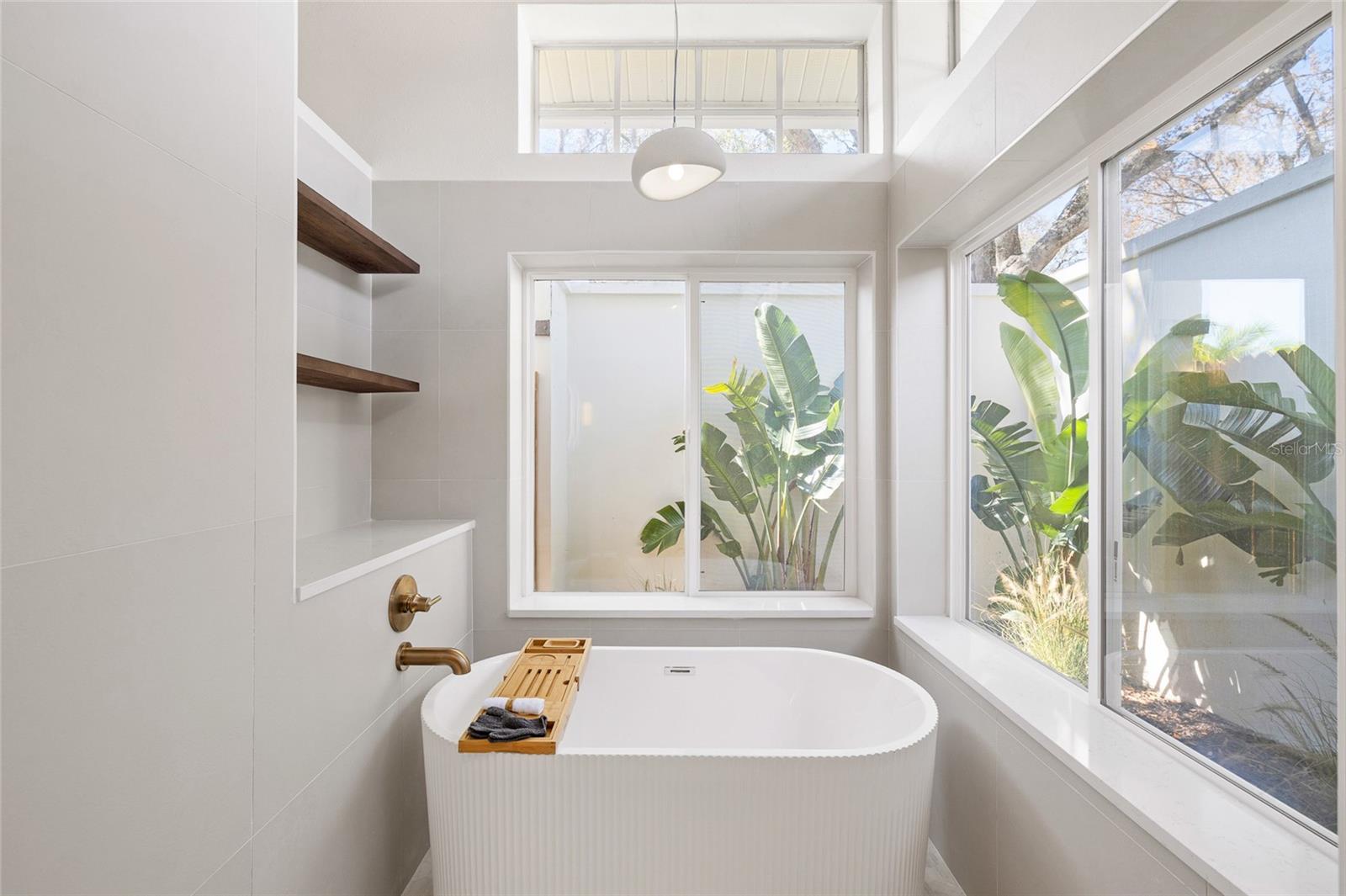 THE MANORS AT CRYSTAL LAKES - Residential