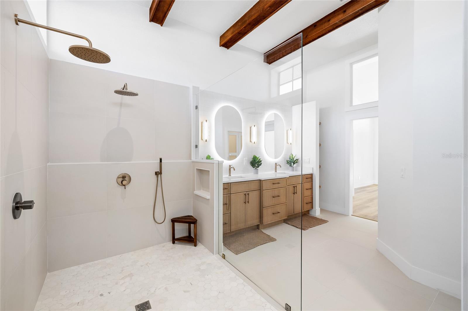 THE MANORS AT CRYSTAL LAKES - Residential