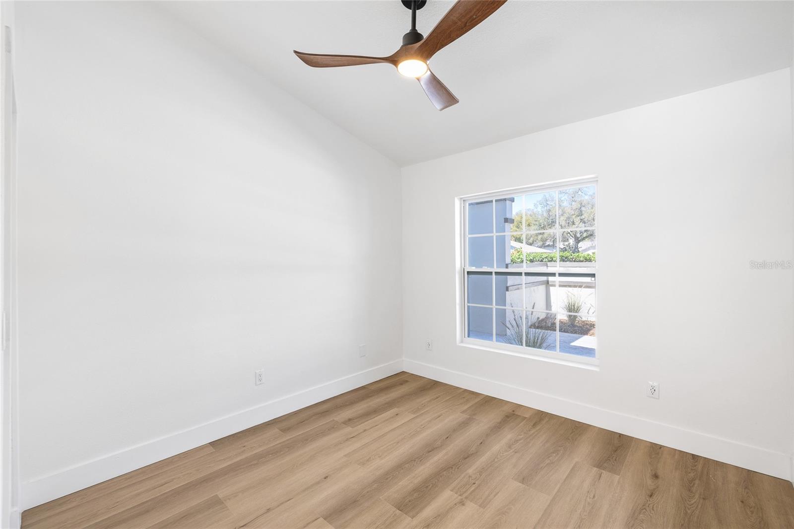 THE MANORS AT CRYSTAL LAKES - Residential