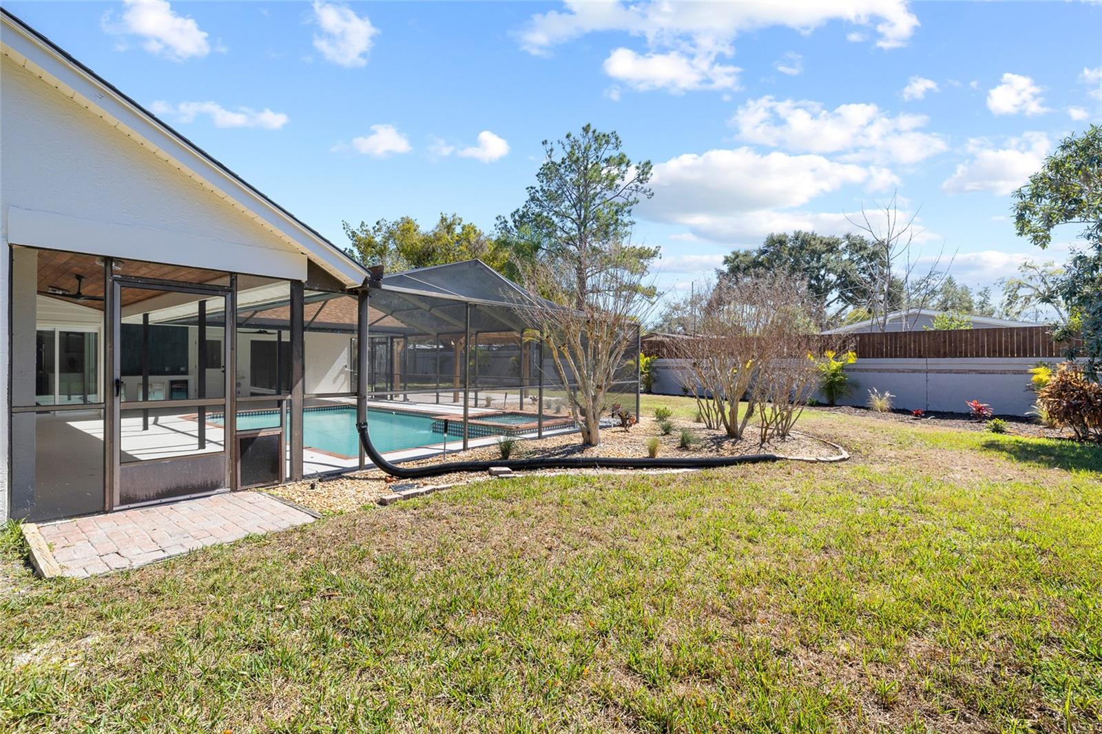 THE MANORS AT CRYSTAL LAKES - Residential