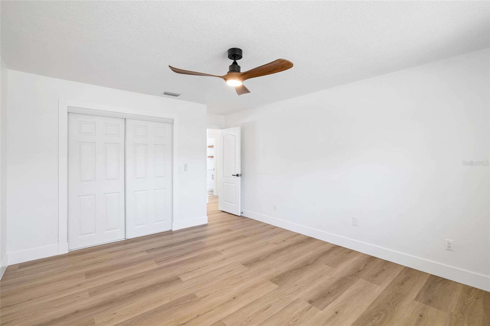 THE MANORS AT CRYSTAL LAKES - Residential