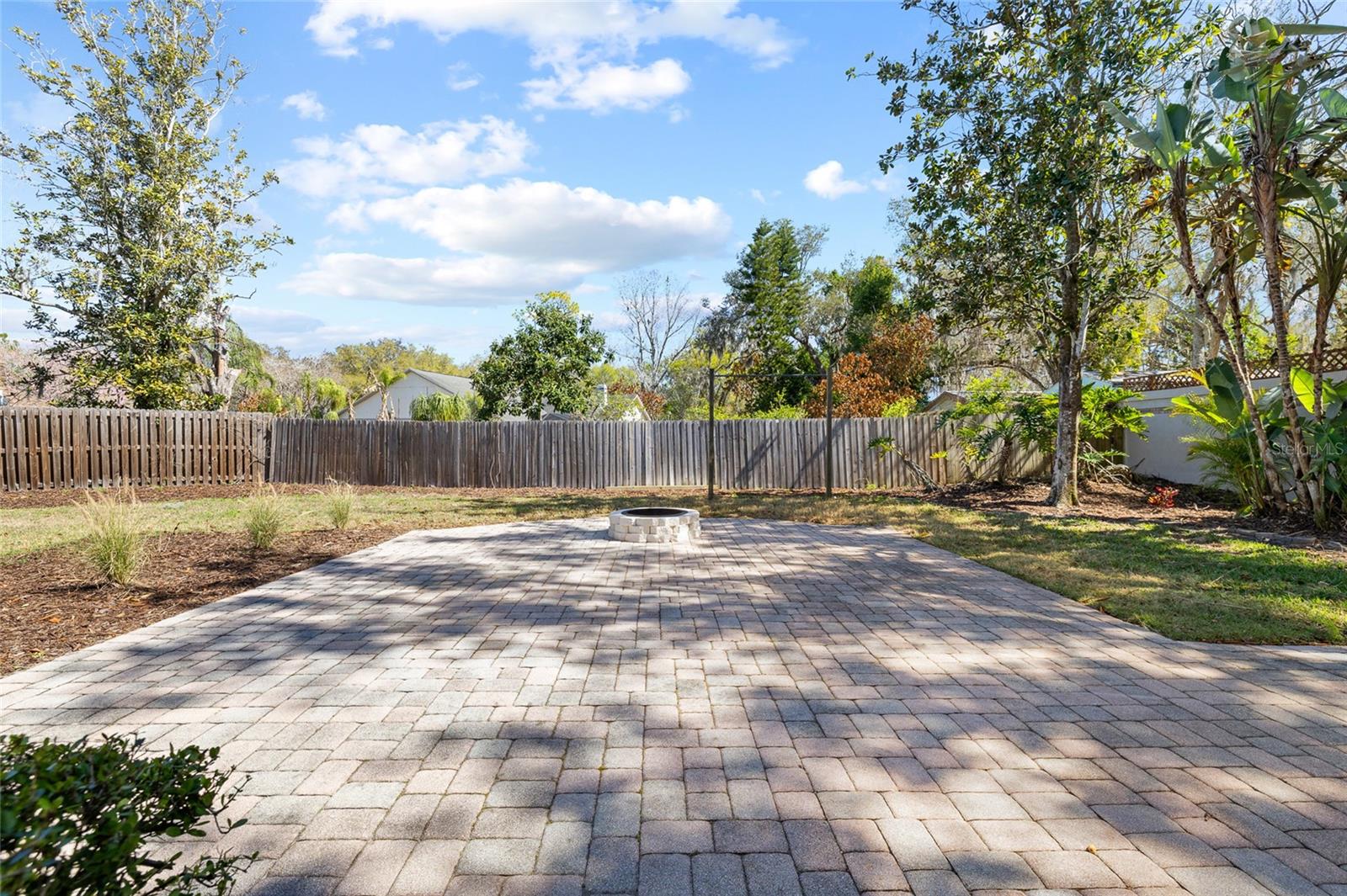 THE MANORS AT CRYSTAL LAKES - Residential