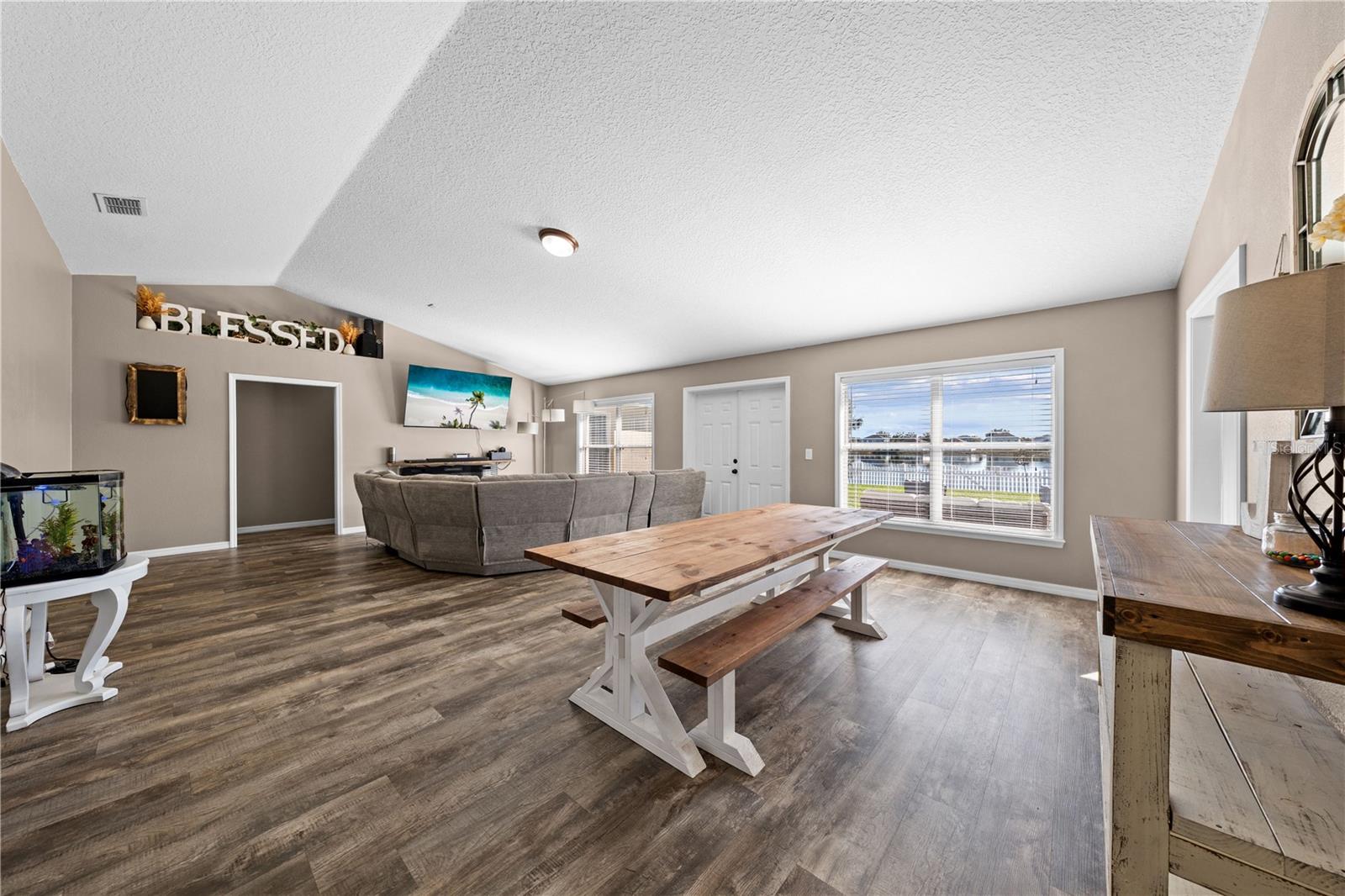 KEYSTONE POINTE PH 3 - Residential