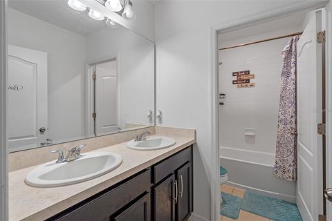 Tiny photo for 189 Luxmore Road, Groveland, FL 34736 (MLS # O6409241)