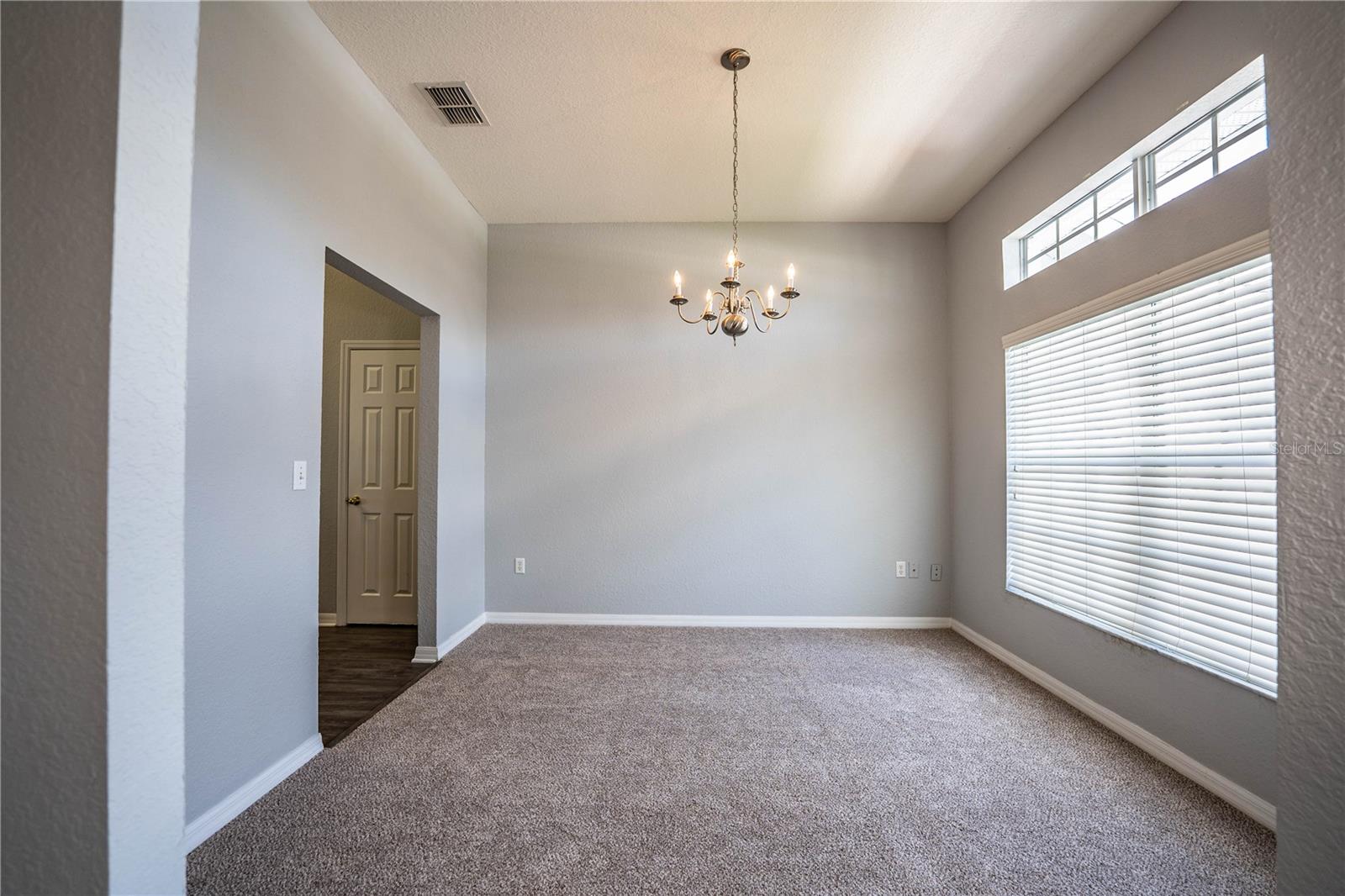 HAMILTON WEST PH 02 - Residential Lease